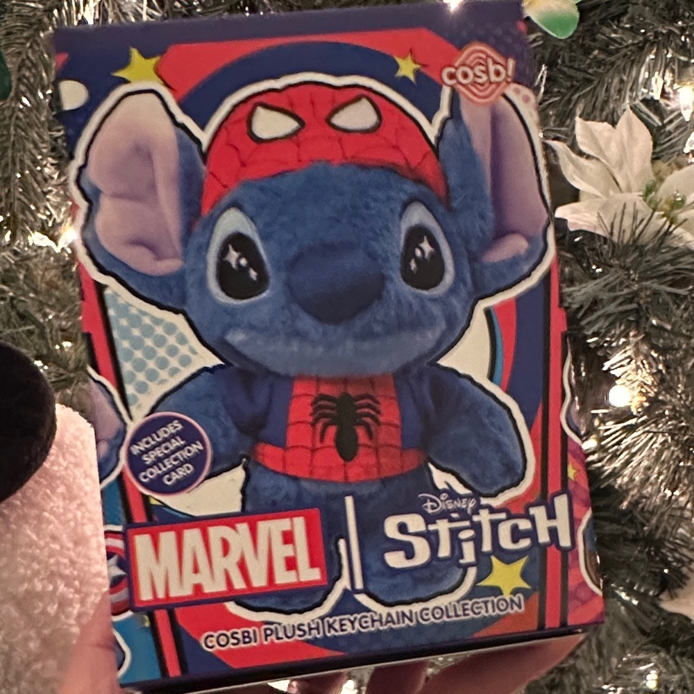 Marvel Stitch Cosbi Plush Keychain - sealed unopened
